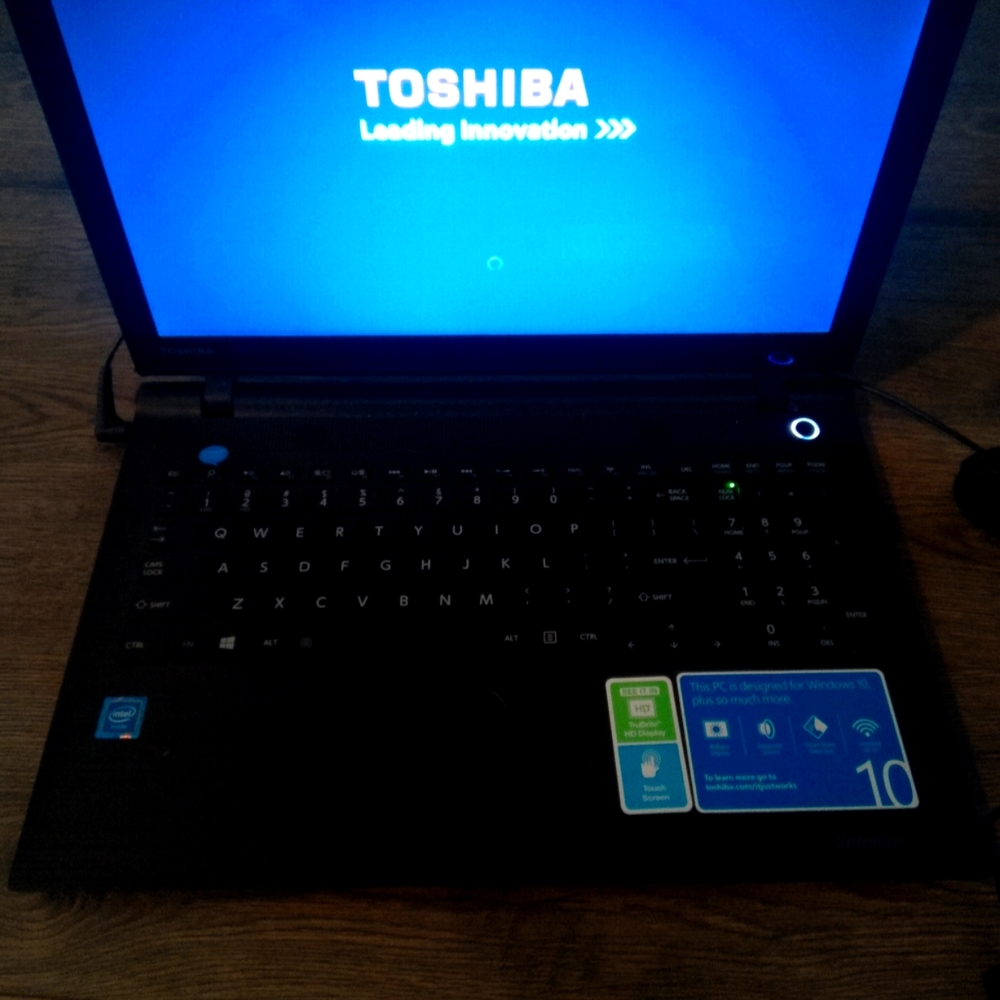 Brand new Toshiba touchscreen laptop